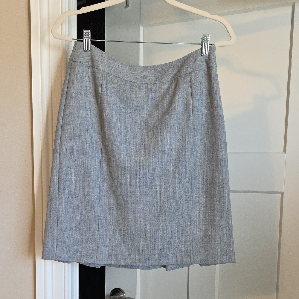 White House Black Market Light Gray A-Line Skirt